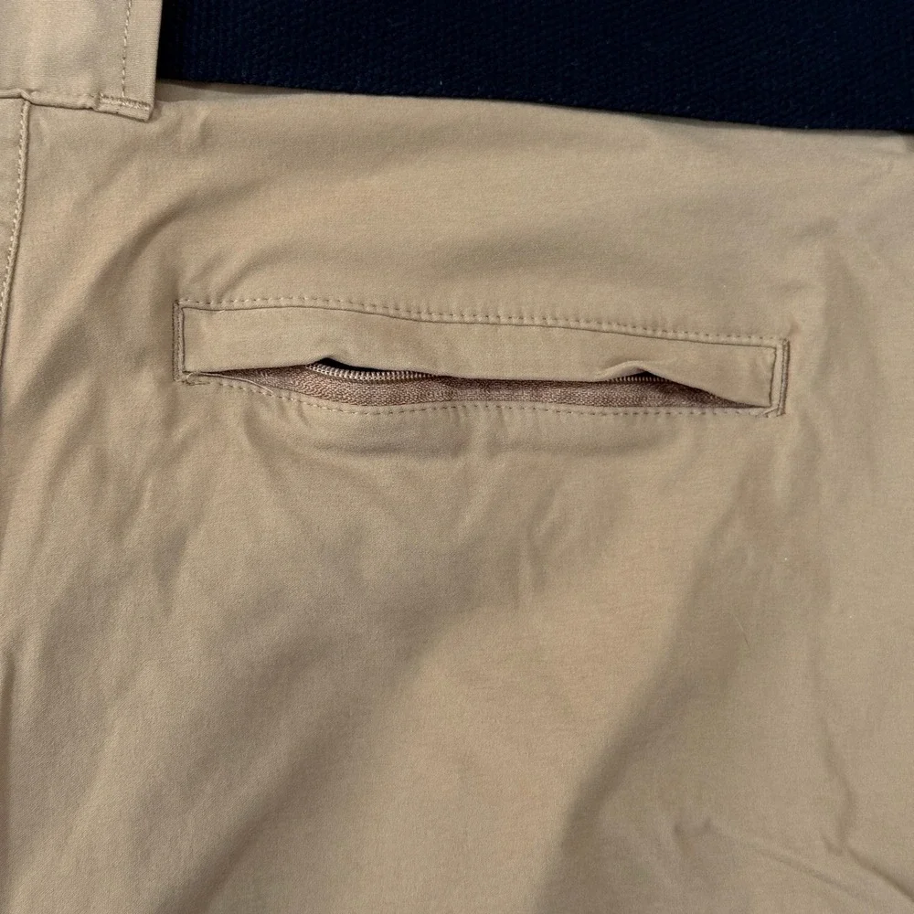 Orvis Cargo Shorts Mens‎ Size 40 Tan Ochre Hiking Outdoor Utility Belted